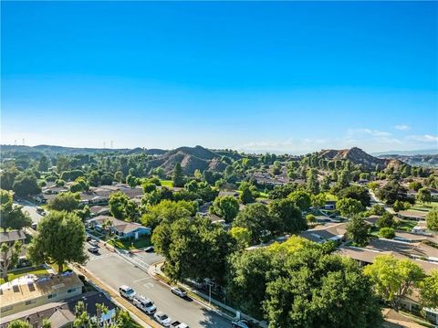Tiny photo for 19126 Avenue of the Oaks #C, Newhall, CA 91321 (MLS # SR25219554)