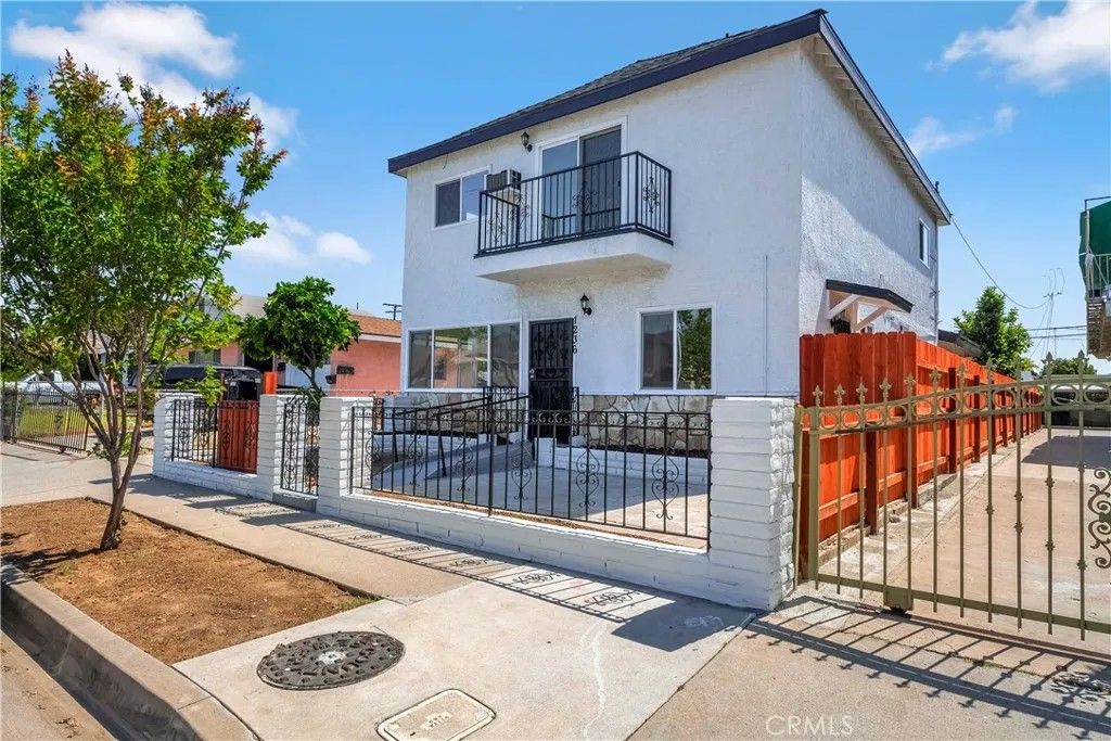 Photo of 1236-1234 S Arizona Avenue, Los Angeles, CA 90022 (MLS # SR26093506)