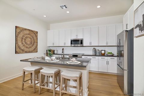 Tiny photo for 793 Michael Ct, Vista, CA 92081 (MLS # 250045912)