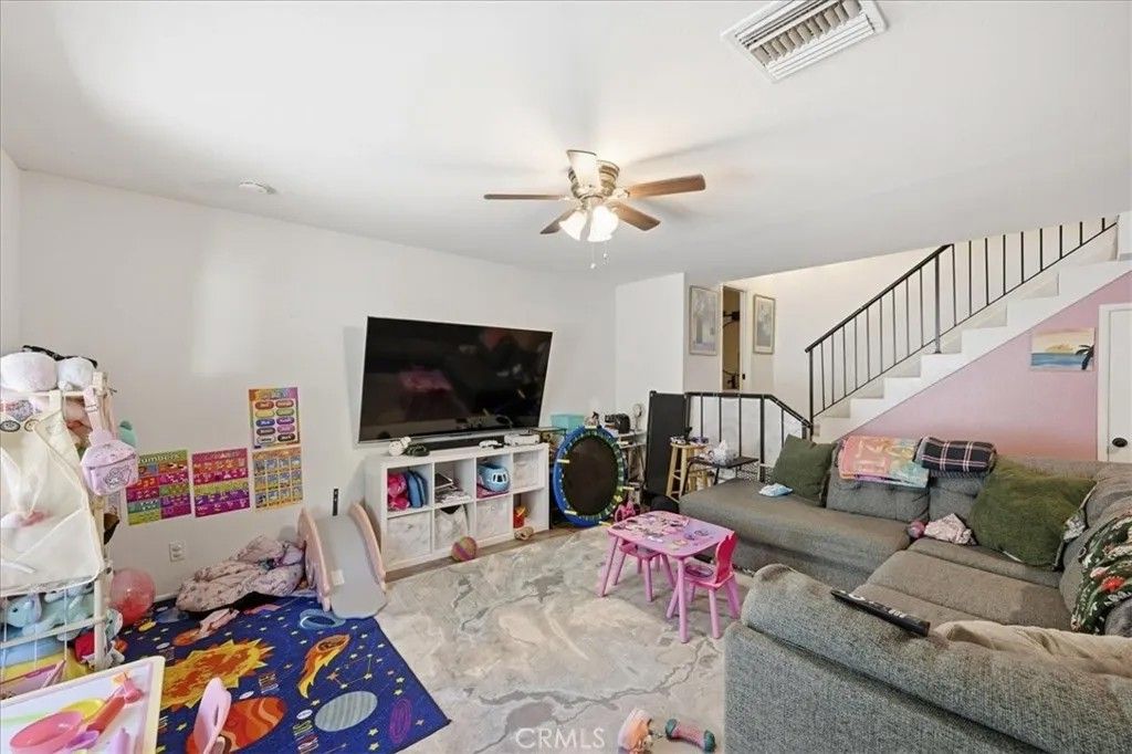 Photo of 28531 Via Princesa #C, Murrieta, CA 92563 (MLS # SR26014421)