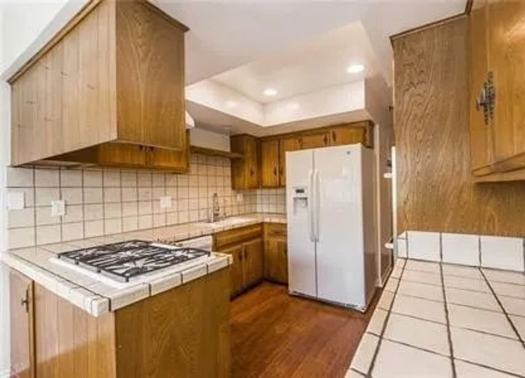 Photo of 1019 E Walnut Avenue, Orange, CA 92867 (MLS # OC26050789)