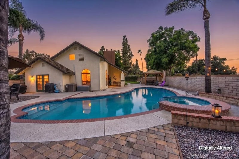 5857 Dora Court