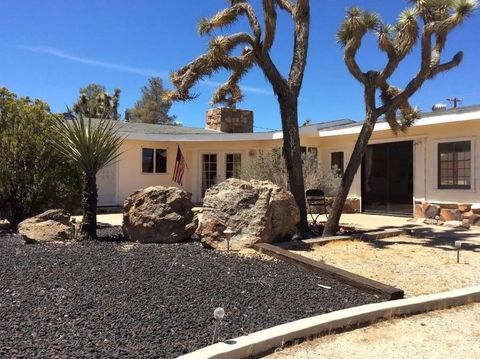 Photo of 7978 Joshua Ln, Yucca Valley, CA 92284 (MLS # OC26056172)
