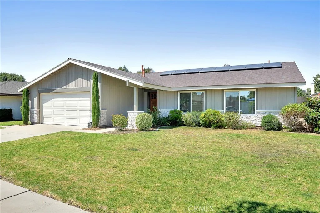 3133 N Driftwood Street