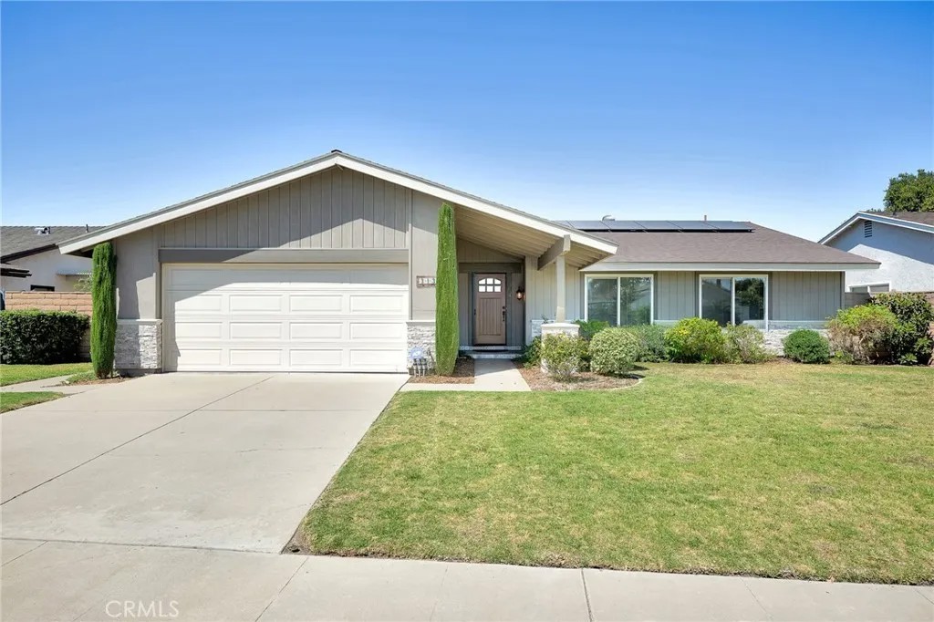 3133 N Driftwood Street