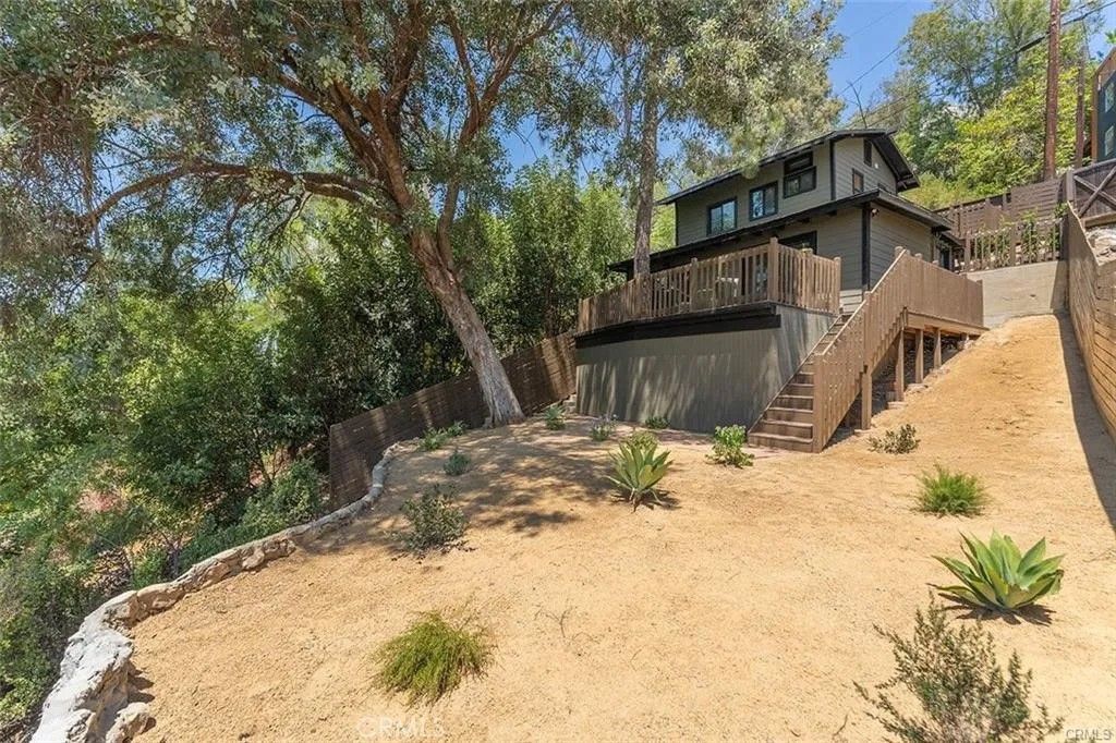 Photo of 755 Crane Blvd, Los Angeles, CA 90065 (MLS # DW26079804)