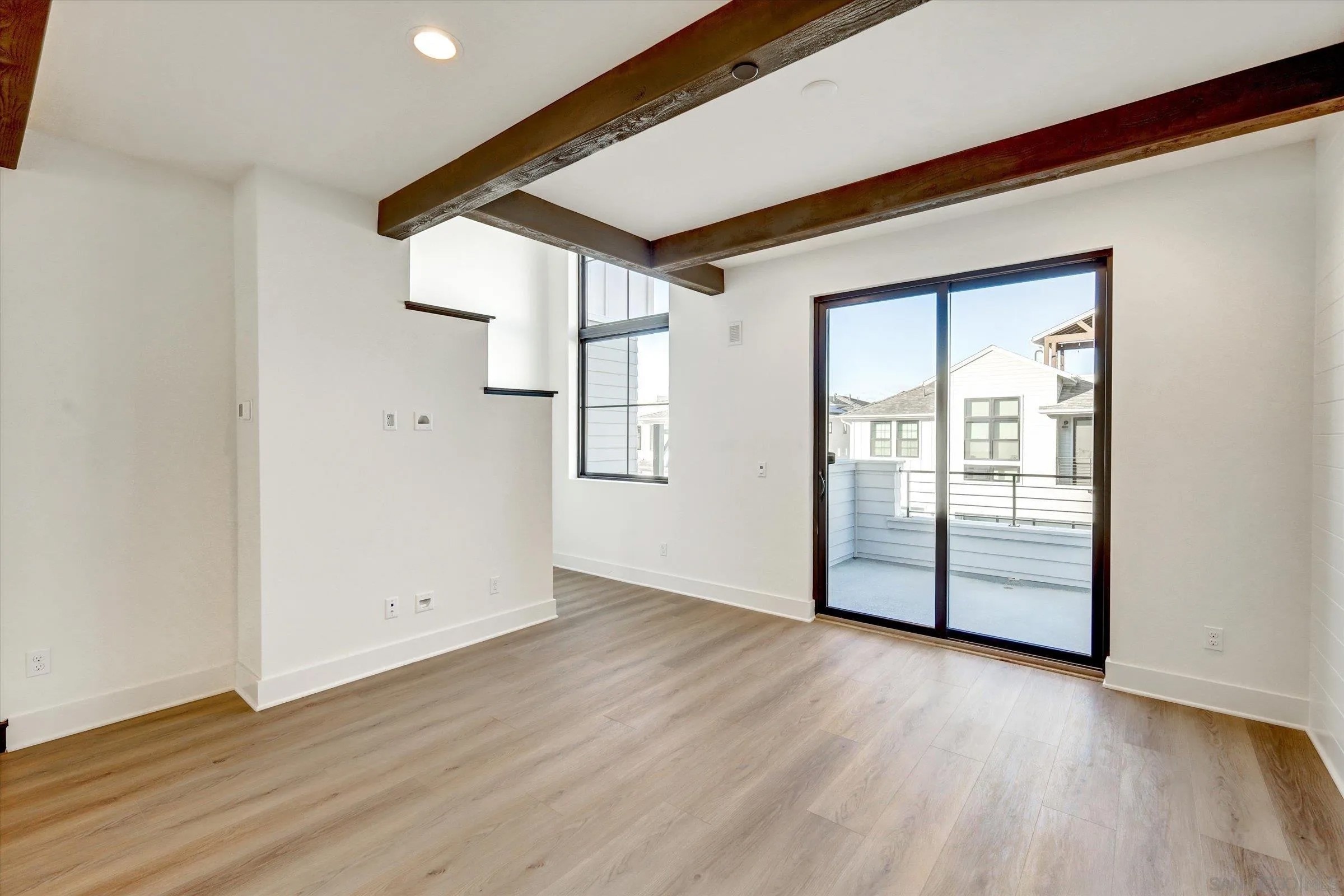 1602 San Remo Pl. 104