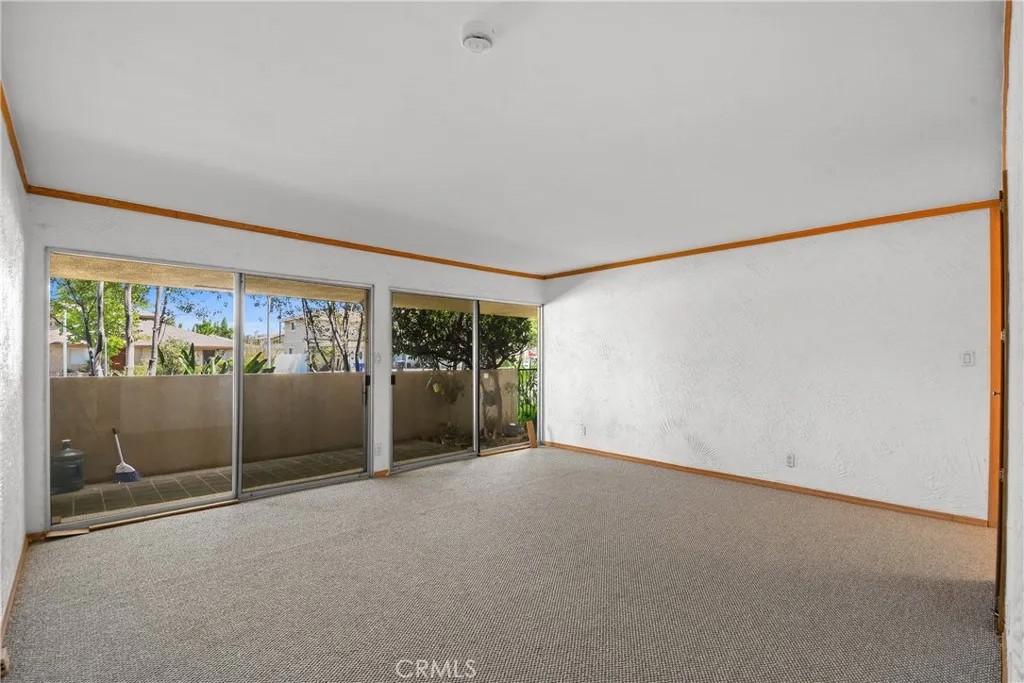 2940 W Carson 121