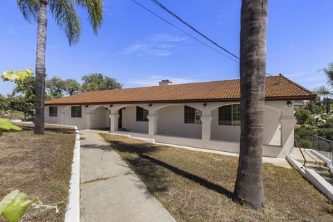 Photo of 3480 Sunset Dr, Fallbrook, CA 92028 (MLS # 260010035)