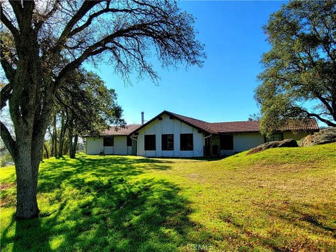 Photo of 29682 Yosemite Springs Parkway, Coarsegold, CA 93614 (MLS # FR26166079)