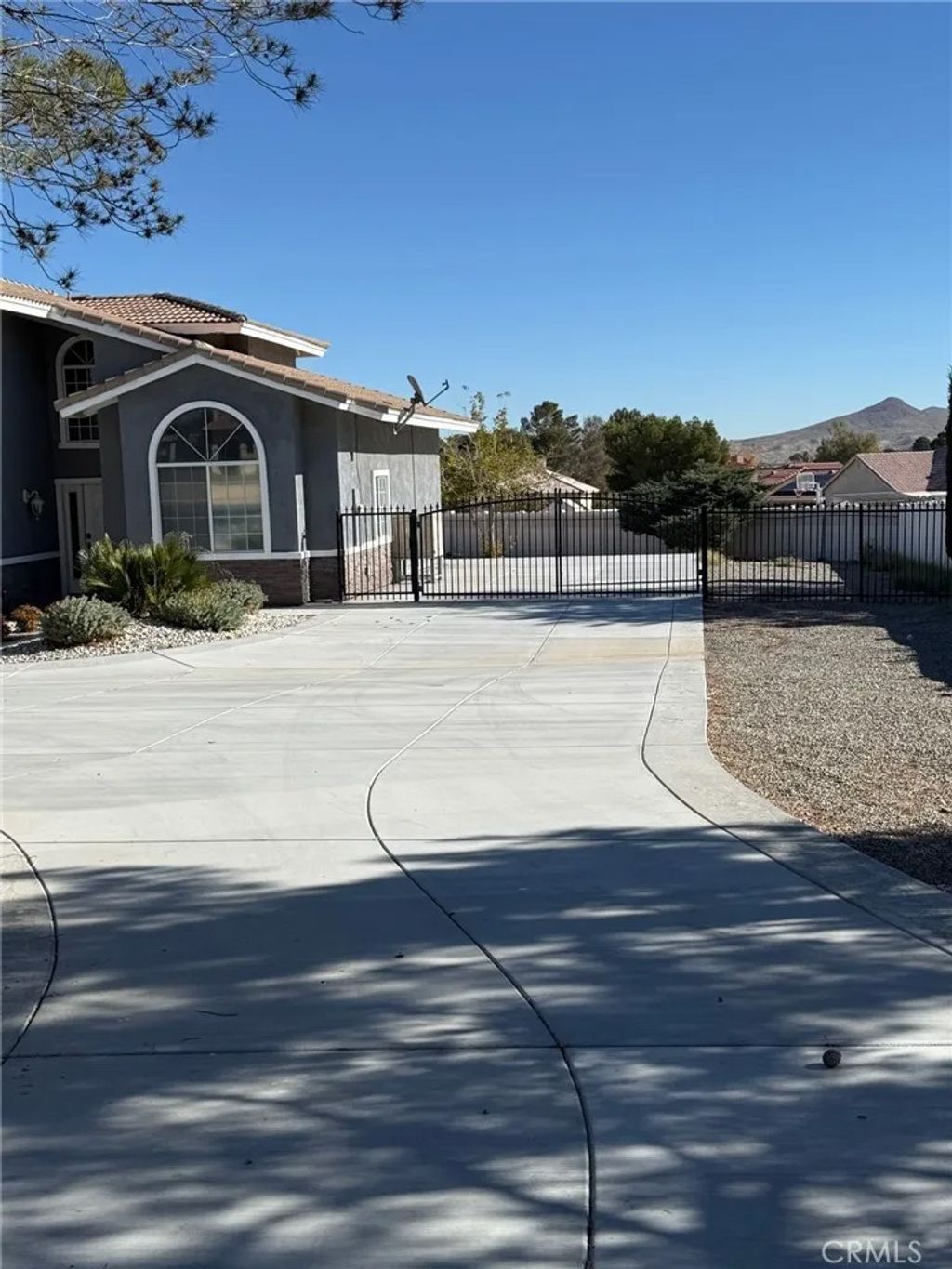 Photo of 26795 Stirrup Lane, Helendale, CA 92342 (MLS # HD25272265)