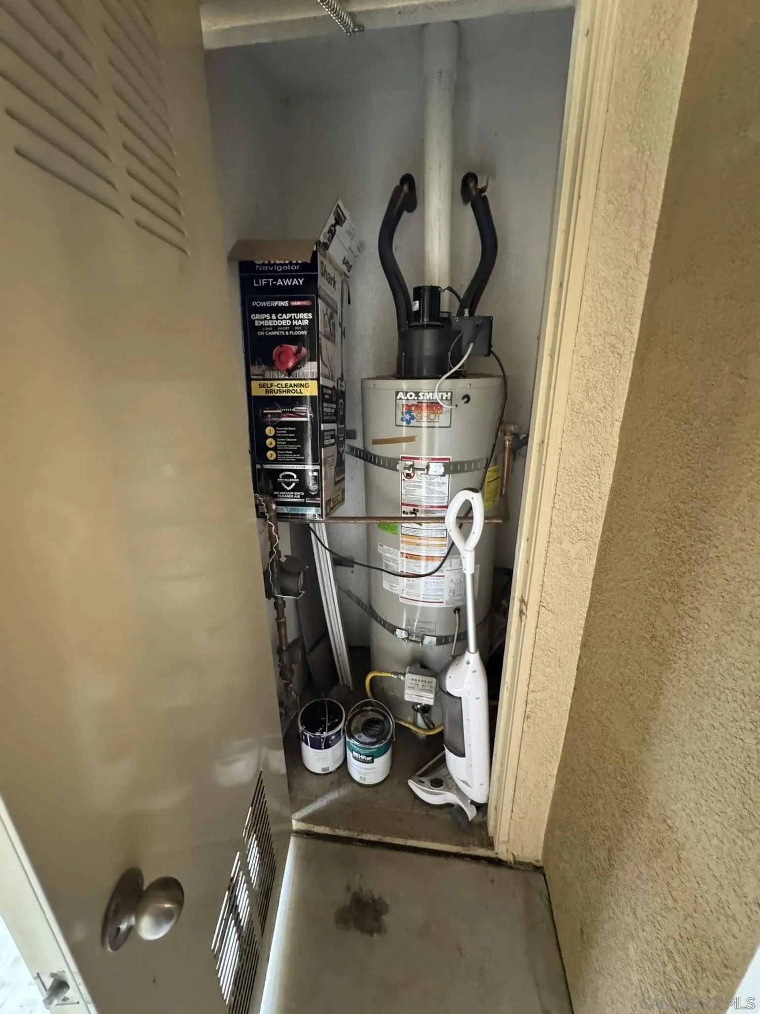 Lakeside, California 92040, United States, 3 Bedrooms Bedrooms, ,2 BathroomsBathrooms,Residential,Active,250379