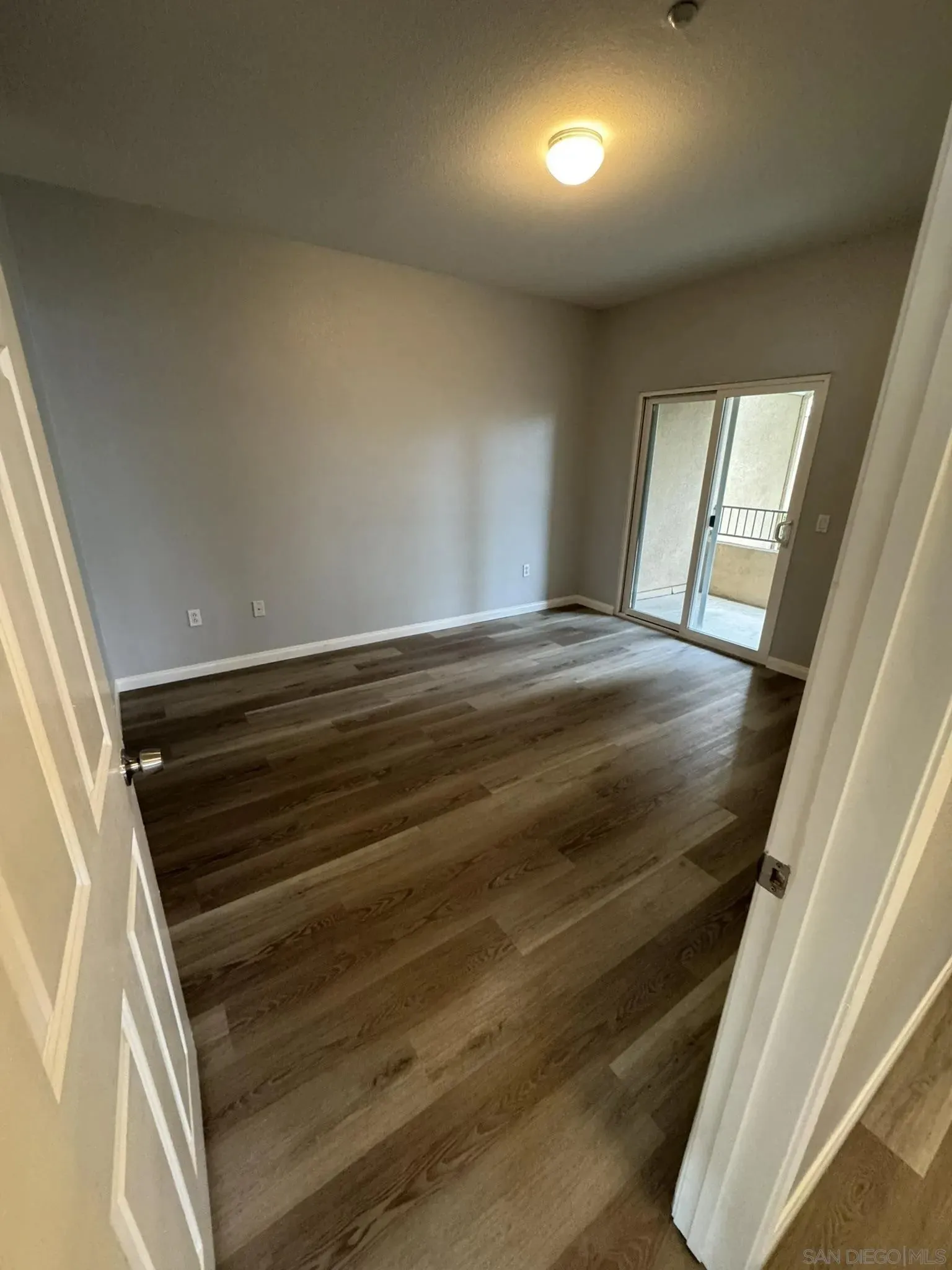 Lakeside, California 92040, United States, 3 Bedrooms Bedrooms, ,2 BathroomsBathrooms,Residential,Active,250379