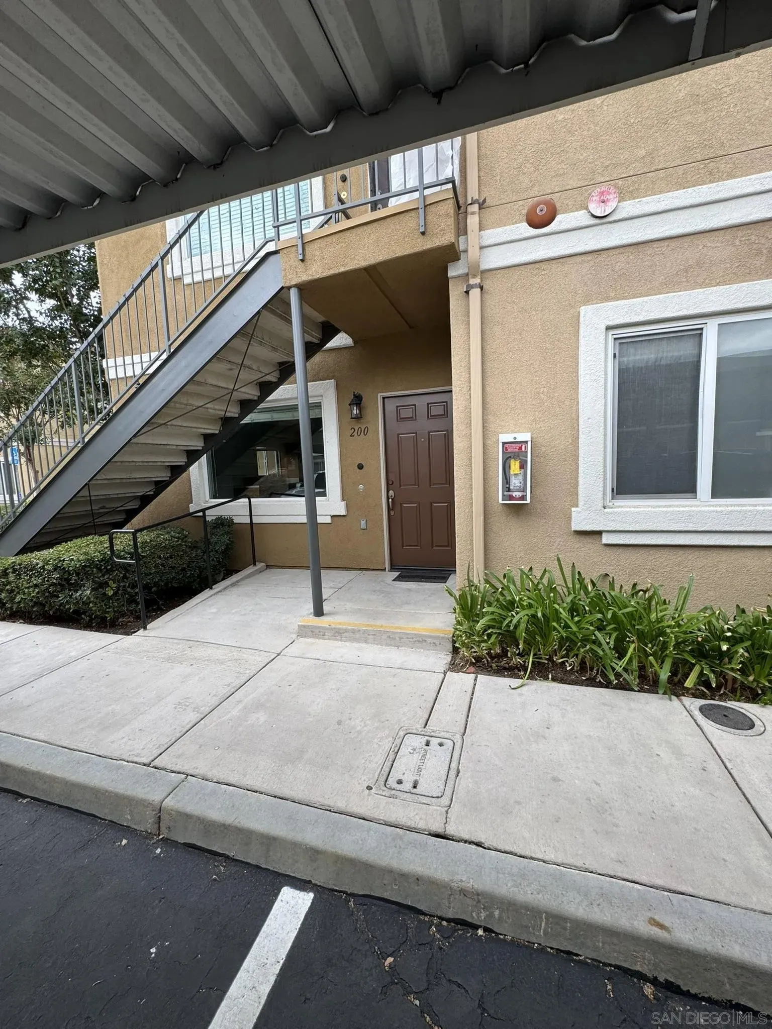 Lakeside, California 92040, United States, 3 Bedrooms Bedrooms, ,2 BathroomsBathrooms,Residential,Active,250379