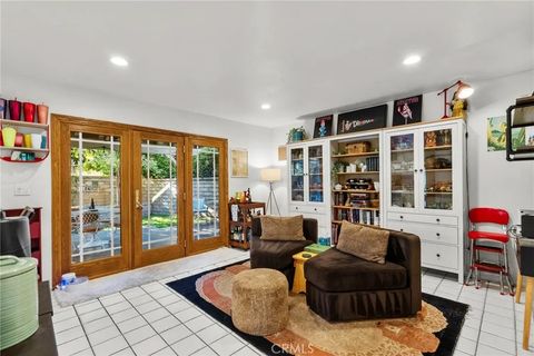 Tiny photo for 27547 Saffron Ln, Saugus, CA 91350 (MLS # SR25251694)