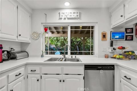 Tiny photo for 27547 Saffron Ln, Saugus, CA 91350 (MLS # SR25251694)