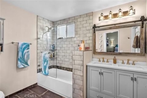 Tiny photo for 27547 Saffron Ln, Saugus, CA 91350 (MLS # SR25251694)