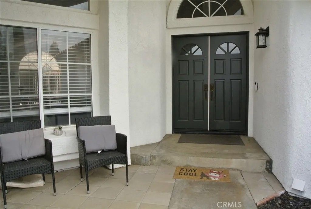 Photo of 27702 Bridlewood Dr, Castaic, CA 91384 (MLS # SR26072047)