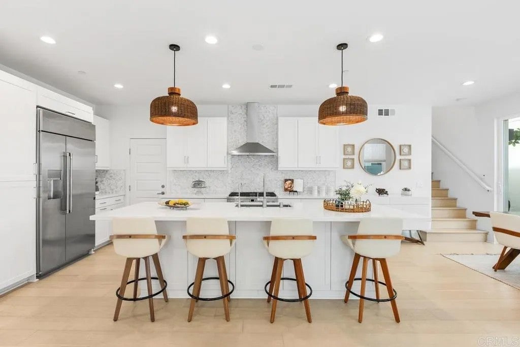 10601 Senua Court