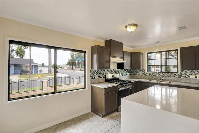 13402 Stanstead