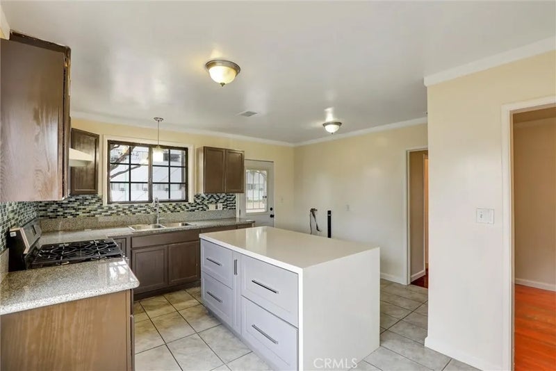 13402 Stanstead