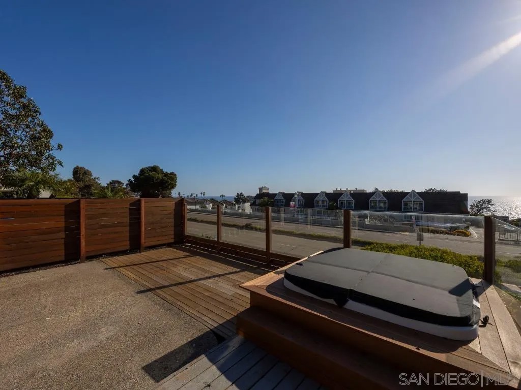 721 Camino Del Mar