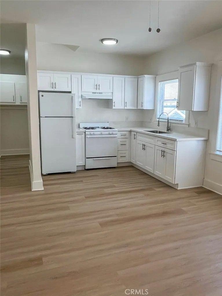 626 W 7th