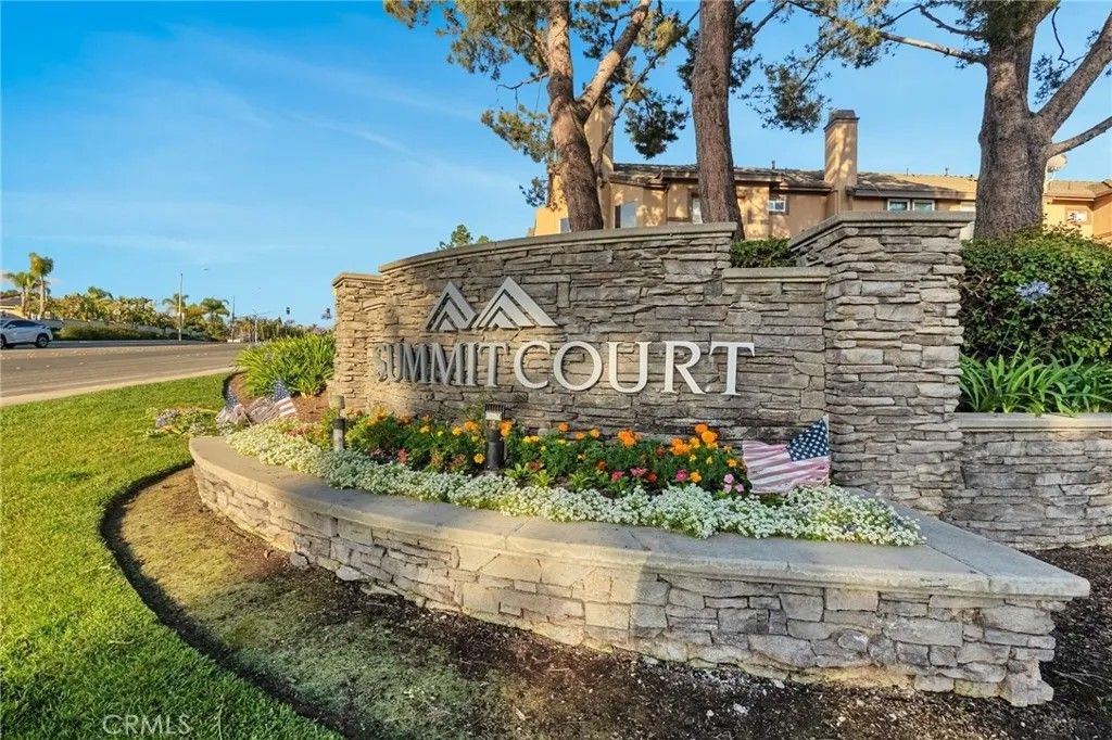Photo of 922 S Country Glen Way, Anaheim Hills, CA 92808 (MLS # SR26096274)