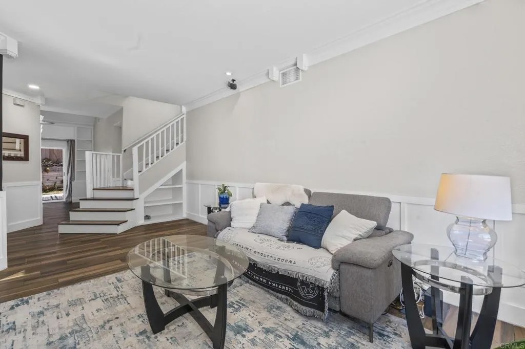 830 English Holly Lane