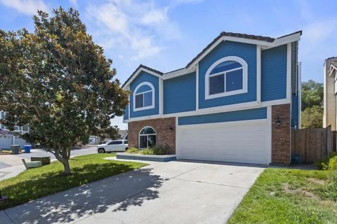 Photo of 830 English Holly Lane, San Marcos, CA 92078 (MLS # NDP2509488)