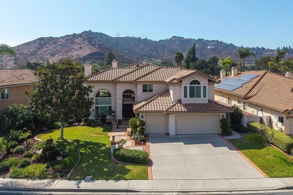 3051 Camino De Las Piedras