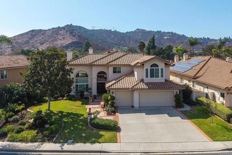3051 Camino De Las Piedras