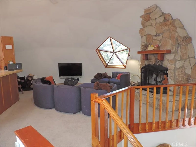 41753 Tanager Drive