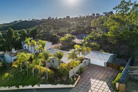 Photo of 1386 Tennis Club Drive, Encinitas, CA 92024 (MLS # NDP2511000)