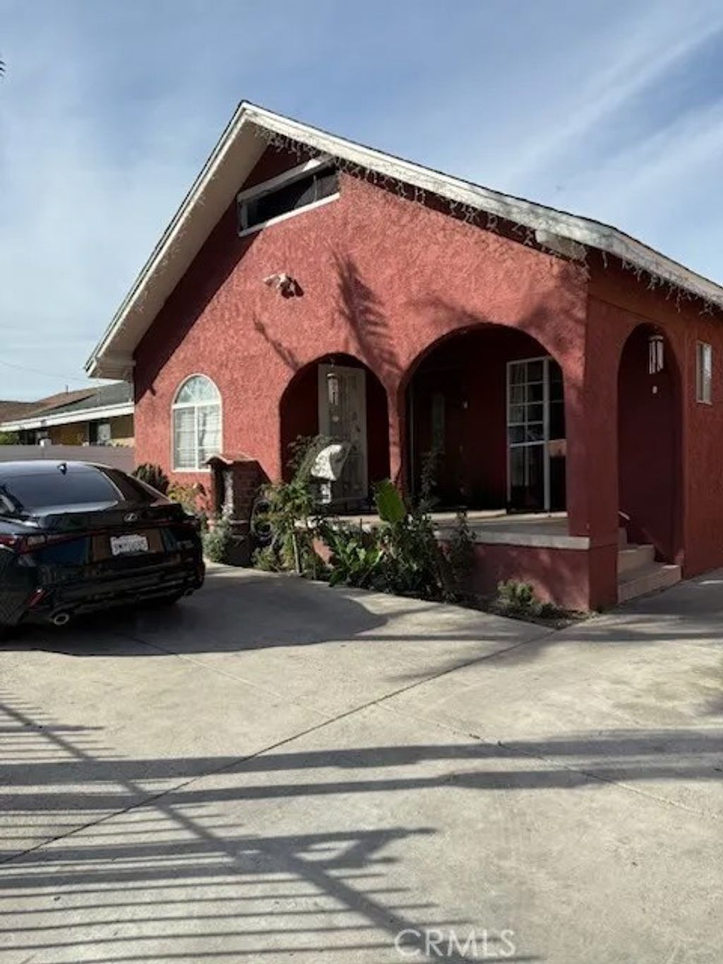 Photo of 145 W 66th St, Los Angeles, CA 90003 (MLS # DW26055879)