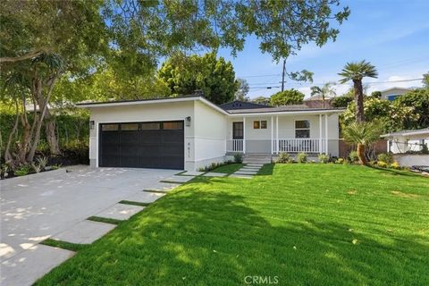 Photo of 4611 Vanderhill Road, Torrance, CA 90505 (MLS # SB26102283)