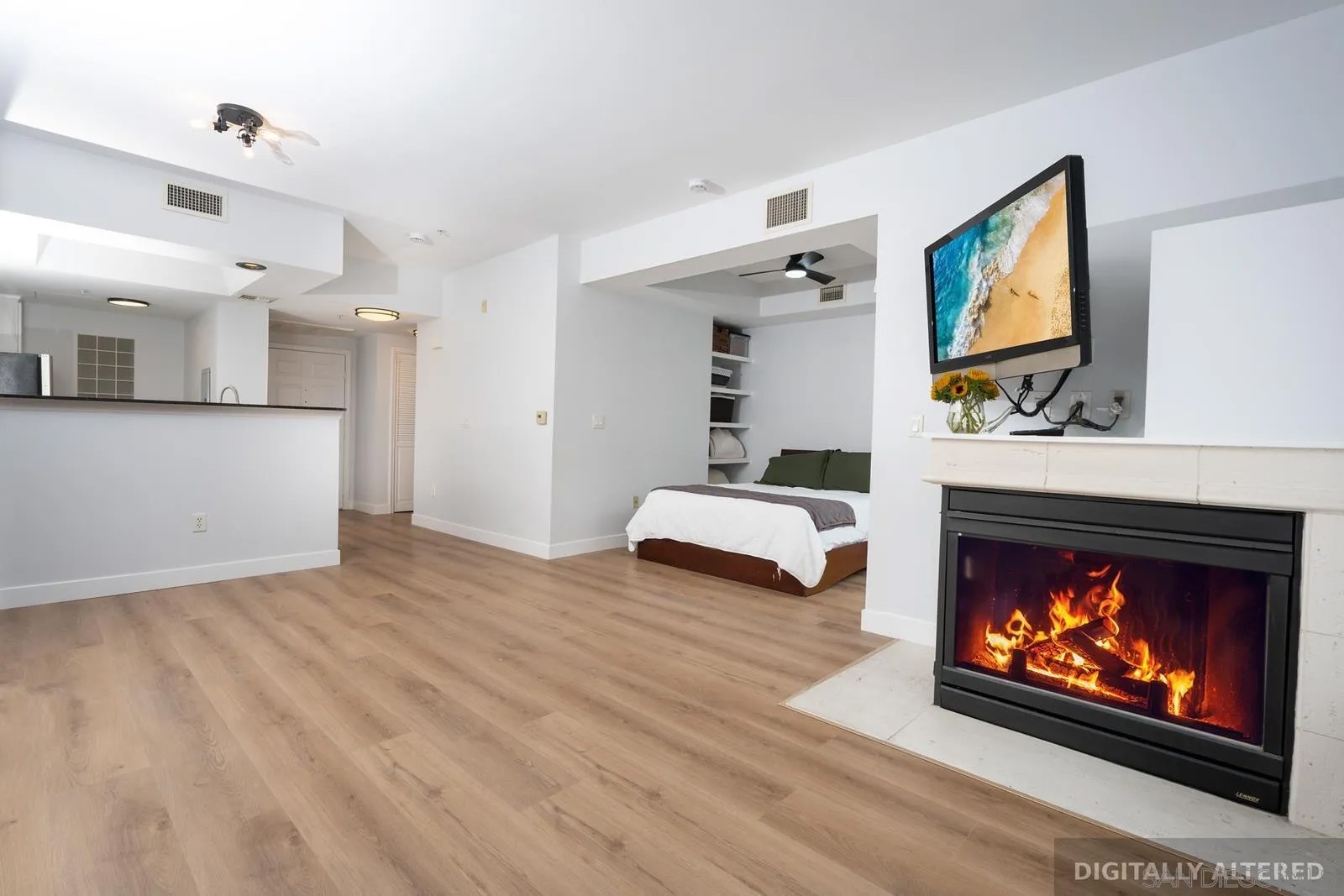 2400 5th Ave 424