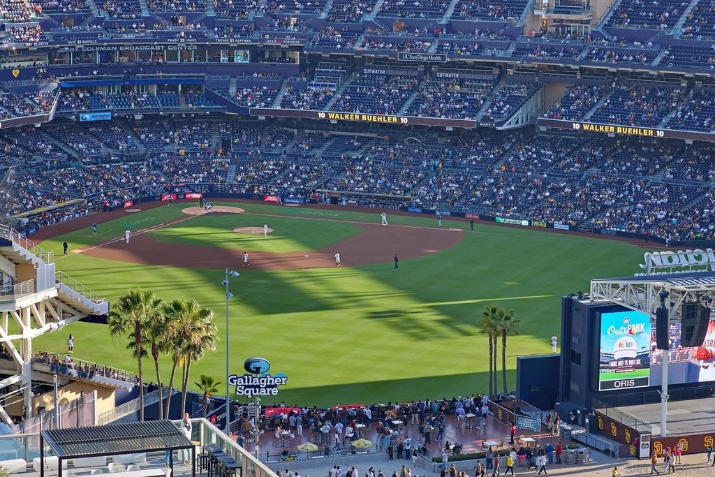 Photo of 427 9th Ave #1304, San Diego, CA 92101 (MLS # 260008493)