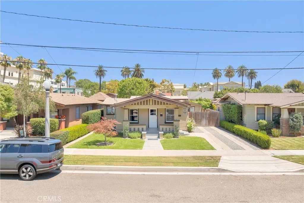 Photo of 331 N Olive ST, Orange, CA 92866 (MLS # PW26097561)