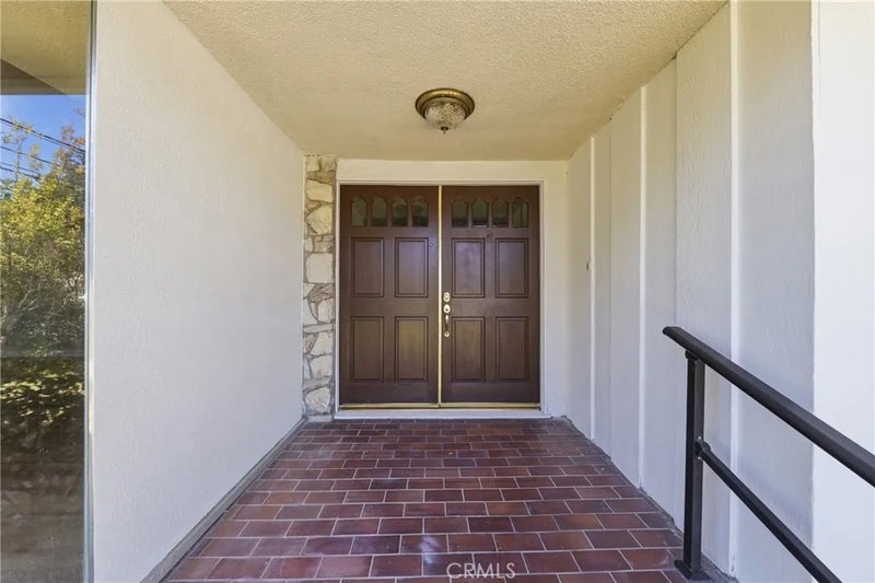 2031 Bella Vista Avenue