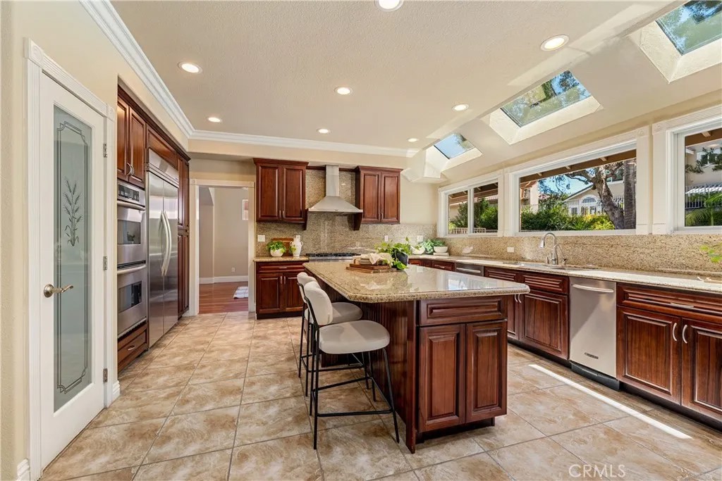 970 S Barton Court