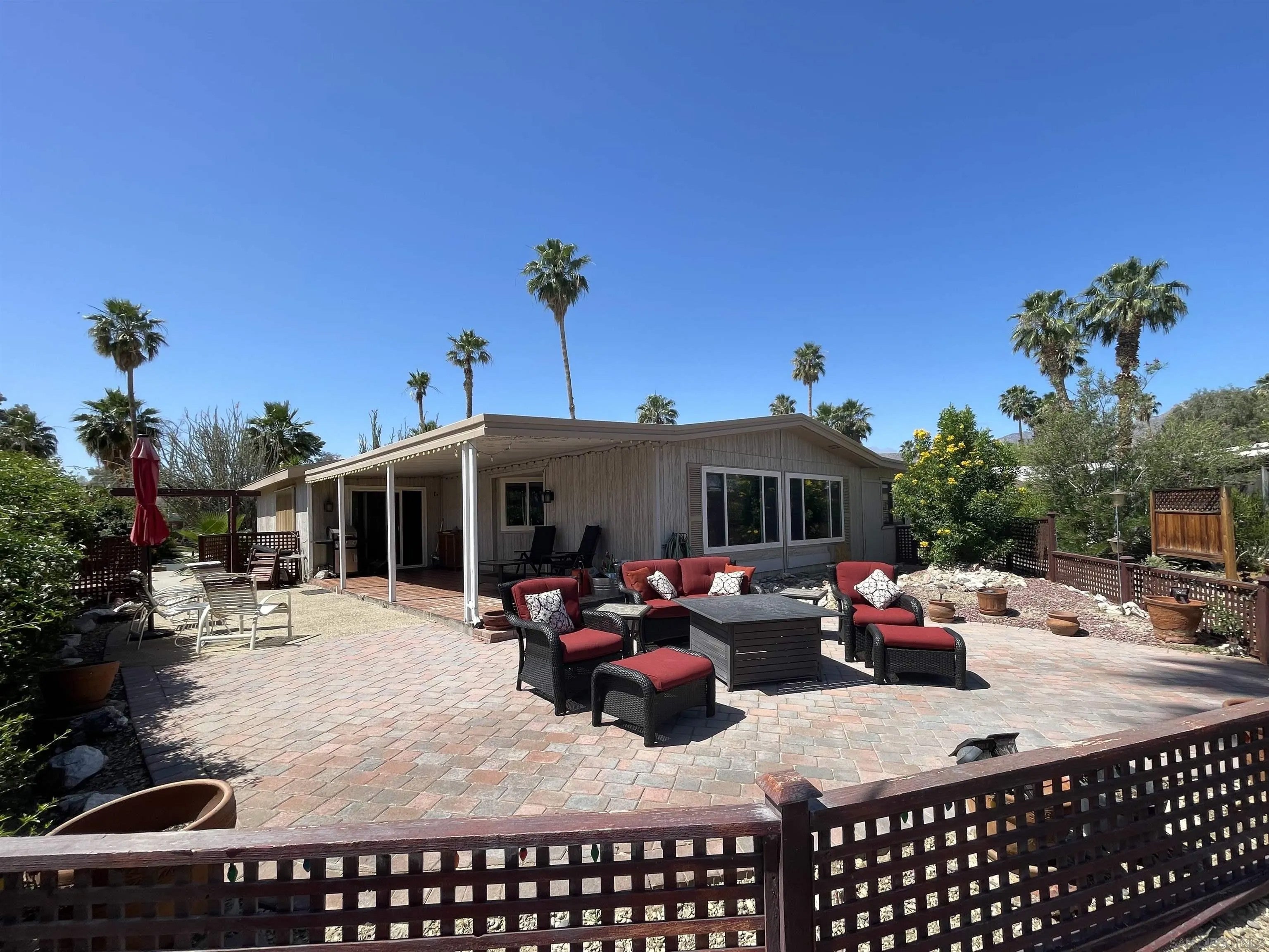 1010 Palm Canyon Dr 278