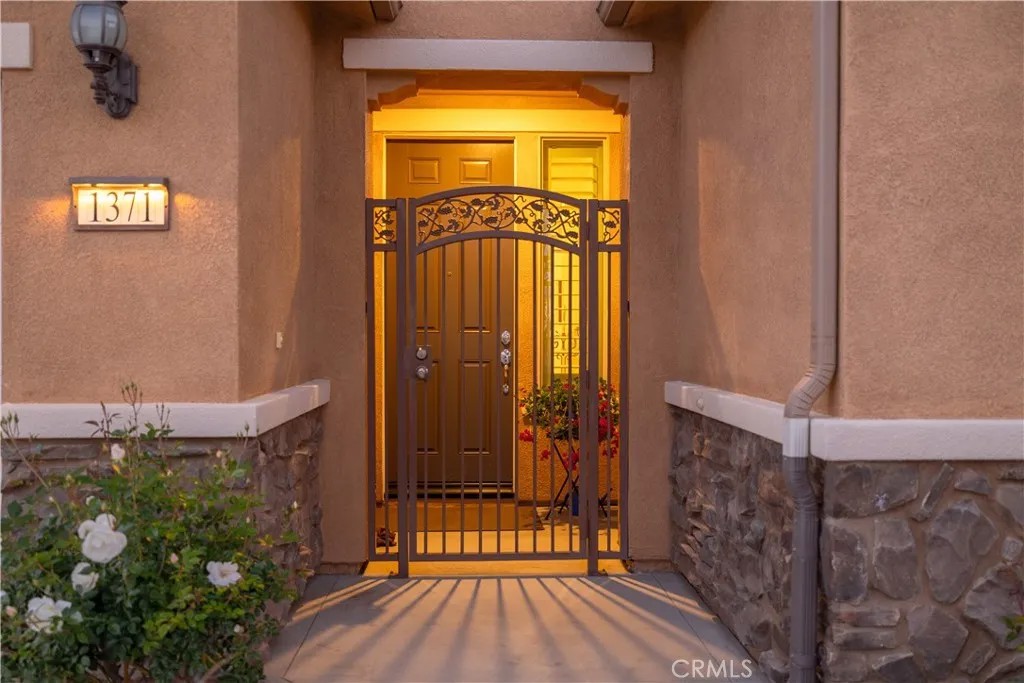 1371 Camino Sueno