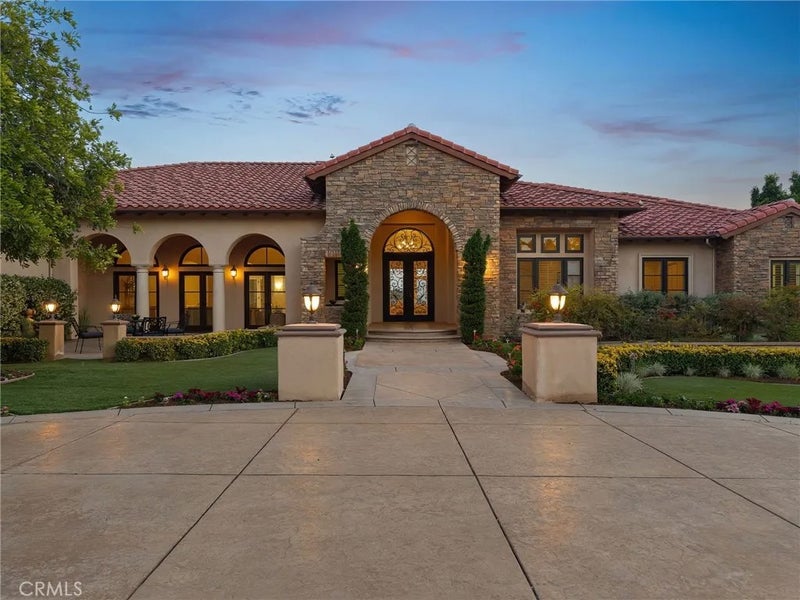 10727 W Stallion Ranch Road