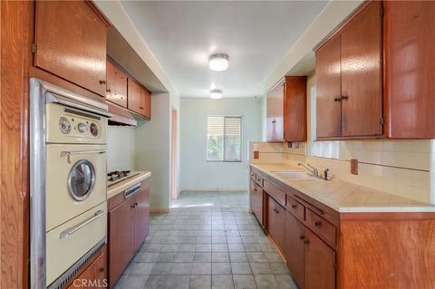 Tiny photo for 10413 Olive Street, Temple City, CA 91780 (MLS # SR25273176)