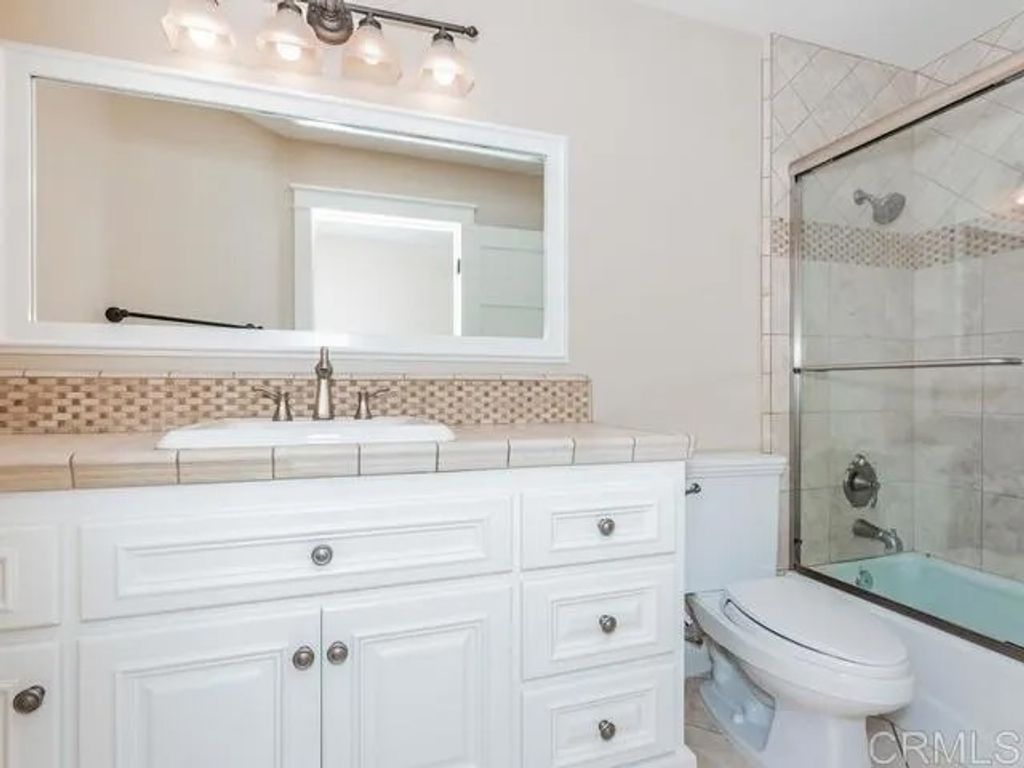 Photo of 2063 Cambridge Avenue, Cardiff By The Sea, CA 92007 (MLS # NDP2602533)