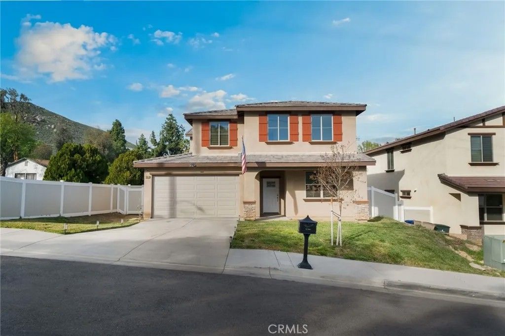 Photo of 12023 Knoefler Dr, Riverside, CA 92505 (MLS # OC26034336)