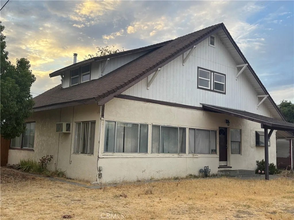 434 8th Street