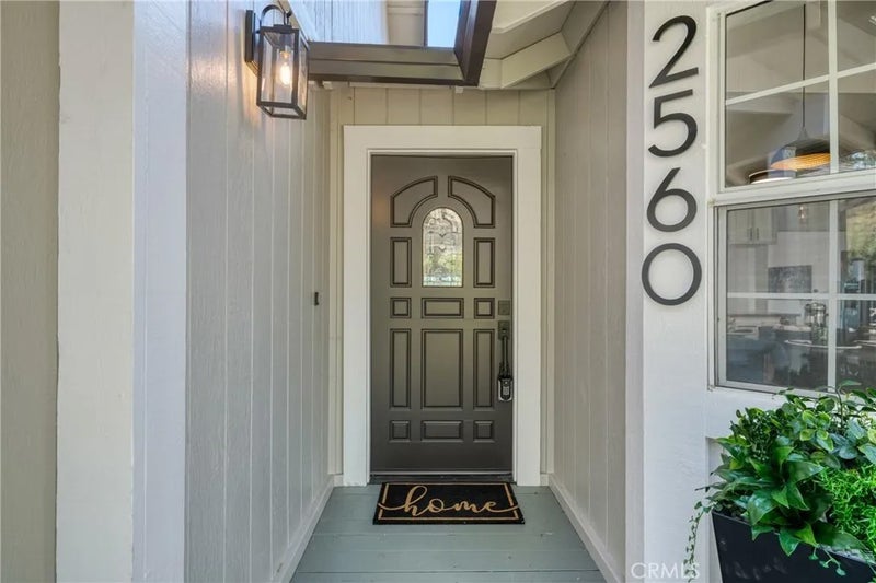 2560 Westlake