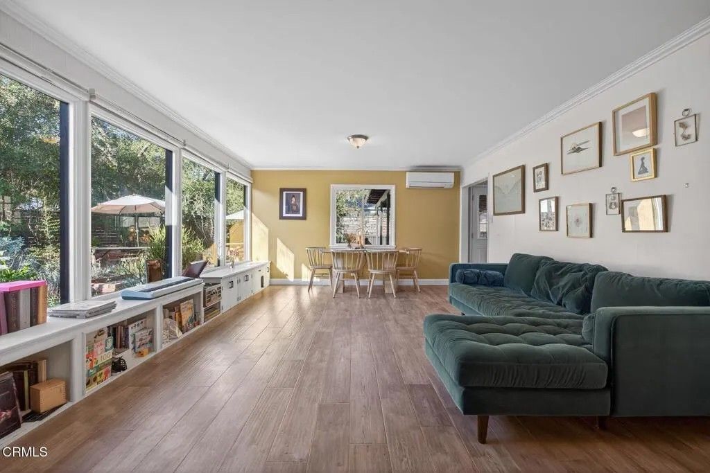 Photo of 546 S La Luna Avenue, Ojai, CA 93023 (MLS # V1-34918)